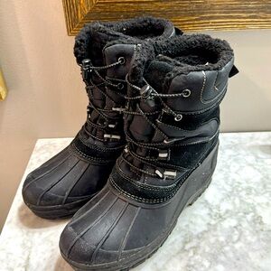 Lands End Youth Waterproof Insulated Snow Boots